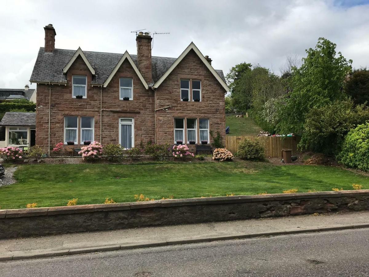 Cromarty View Guest House Accommodations & B&B Dingwall Exteriér fotografie